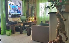 Apartamento Con Oficina Y Vistas Al Mar
